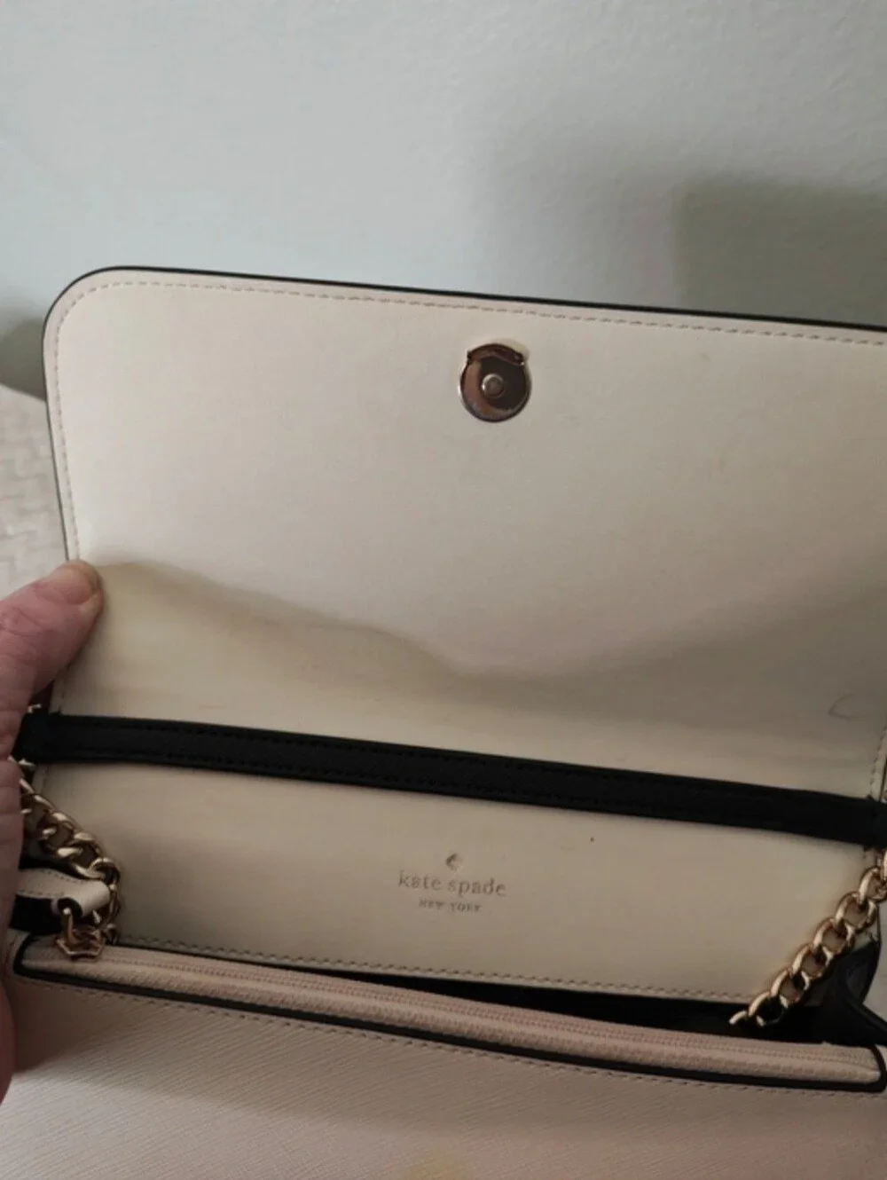 Kate spade Two-Tone Taupe & Cream Chain Crossbody Bag GUC